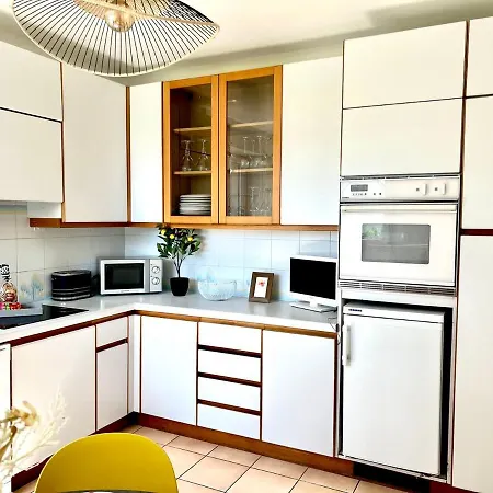 L Ame Voyageuse, Raffinee, 2-8 Personnes, 15 Min Des Plages Baye  Exterior photo