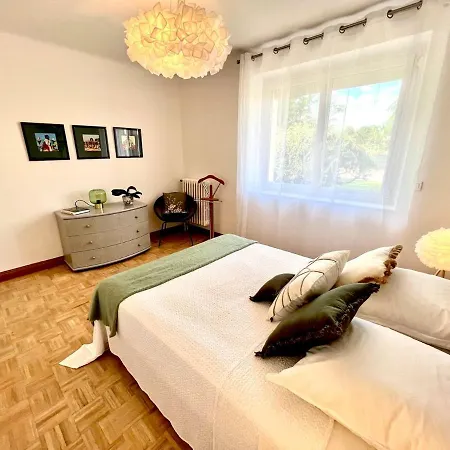 L Ame Voyageuse, Raffinee, 2-8 Personnes, 15 Min Des Plages Baye  Exterior photo