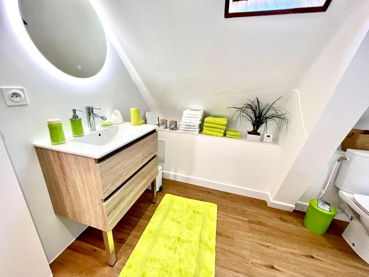 L Ame Voyageuse, Raffinee, 2-8 Personnes, 15 Min Des Plages * Baye (Finistere)