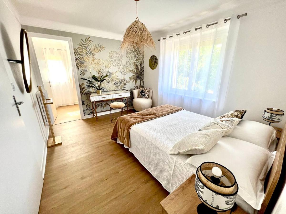 L Ame Voyageuse, Raffinee, 2-8 Personnes, 15 Min Des Plages Ferienhaus Baye (Finistere)